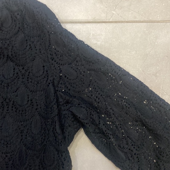 Black Lace Overlay Midi Dress - Picture 5 of 13